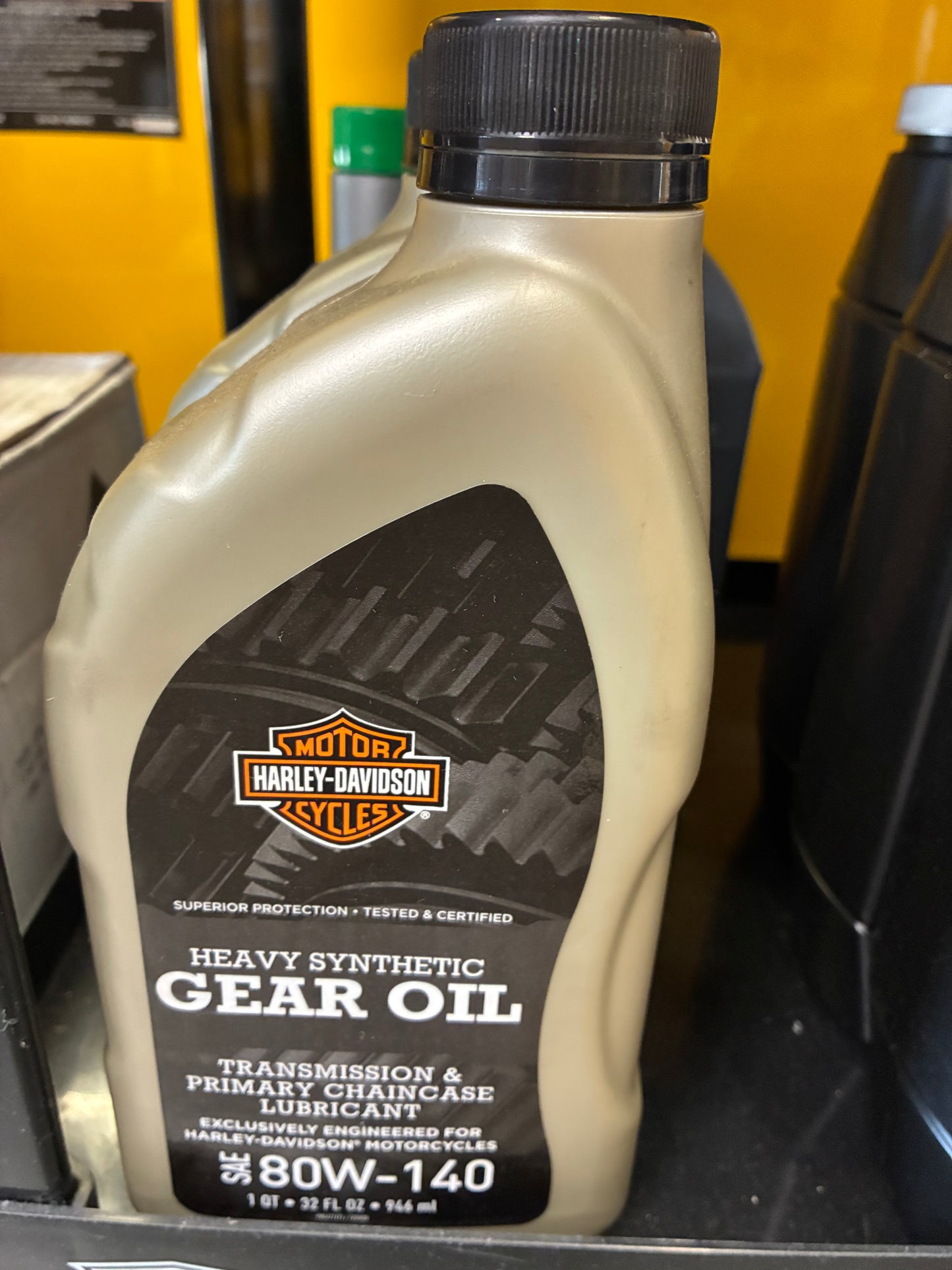 HARLEY DAVIDSON heavy synthetic gear oil transmission & primary chaincase lubricant SAE 80W140